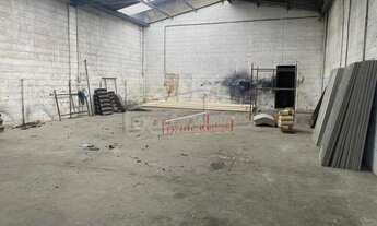 Imagem 2: Galpão para alugar, 200 m² por R$ 3.700,00/mês - Vila Rita - Itatiba/SP