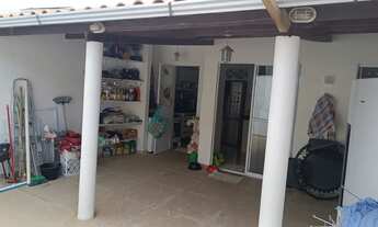 Imagem 7: PARA INVESTIDORES OPORTUNIDADE IMPERDÍVEL RESIDÊNCIA LOCALIZADA NO CORAÇÃO DO BAIRRO SIM