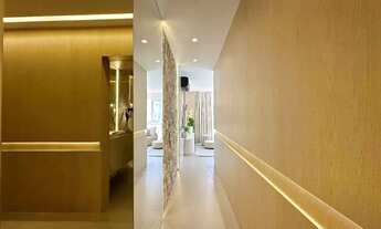 Imagem 3: 3 Suites com infra completa! Poucos metros do mar!