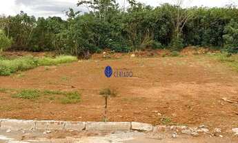 Imagem: Lote à Venda no Privê Lírios do Campo