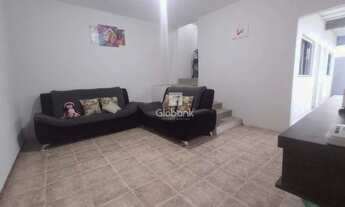 Imagem: Casa em Montes Claros, no bairro Vila Sumaré