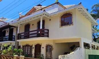 Imagem 2: CASA TRIPLEX PORTEIRA FECHADA