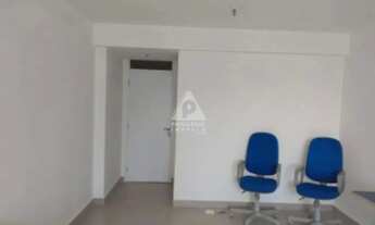 Imagem 7: Sala Comercial 38 m² com garagem no coração do Centro do Rio de Janeiro, Visite!