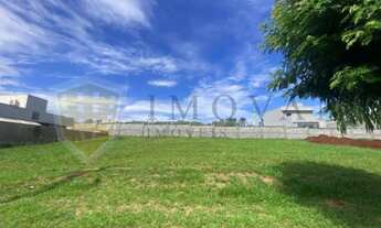 Imagem: Lote misto em avenida do condomínio Terras