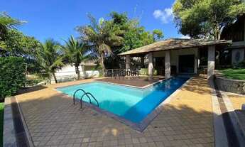 Imagem: Linda Casa à Venda no Luxuoso Condomínio