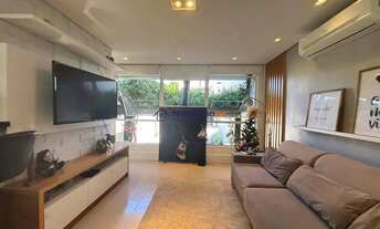 Imagem 2: Casa em condomínio com 3 dormitórios, suíte e 4 vagas