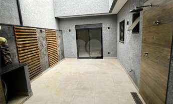 Imagem 4: Casa à venda com 3 quartos, sendo 1 suíte, no condomínio Jardim Residencial Villagio Ipane