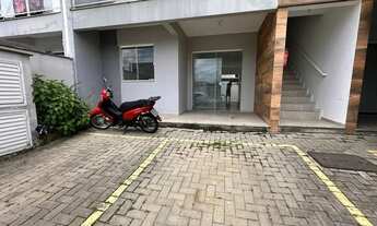 Imagem: Apartamento à Venda no bairro Espinheiros