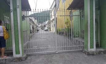 Imagem 4: Casa (segundo andar) na Praça Seca com 2 quartos, sala, cozinha e banheiro