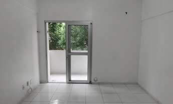 Imagem 2: 2/4 no Aleixo, 2 vagas de garagem, Próximo ao Fórum, Condomínio Jardim imperial