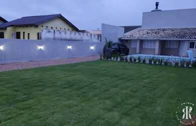 Imagem 2: Casa com piscina de barbada em Imbé/RS