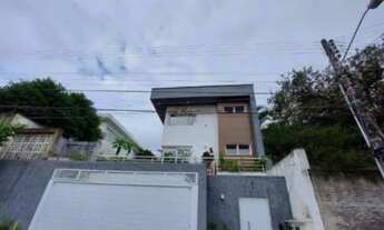 Imagem 2: Casa para Locação em Florianópolis, Agronômica, 3 dormitórios, 1 suíte, 4 banheiros, 1 vag