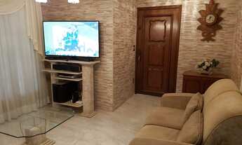 Imagem 6: Sobrado a venda na entrada do Jardim textil