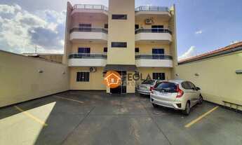 Imagem 2: Apartamento com 2 dormitórios para alugar, 55 m² por R$ 1.200,00/mês - Vila Omar - America