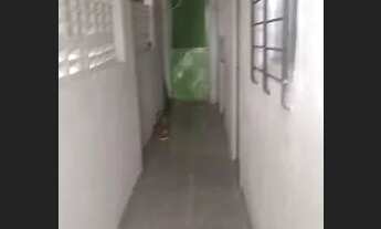 Imagem: Quarto aluga-se 2 cômodos e banheiro !