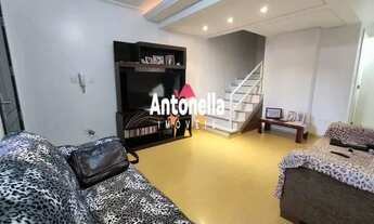 Imagem: Sobrado com 2 Dormitorio(s) localizado(a)