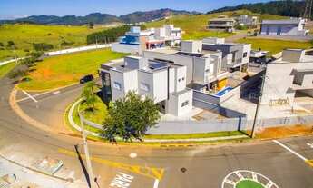 Imagem 4: Sobrado de Esquina no Condomínio Vila Real