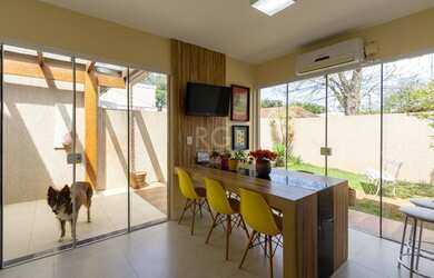 Imagem 2: Casa Condominio para Venda - 102.9m², 3 dormitórios, sendo 1 suites, 2 vagas - Camaquã