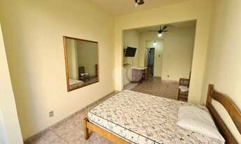 Imagem 2: Excelente quarto e sala entrare morar quadra da Praia. Posto 3