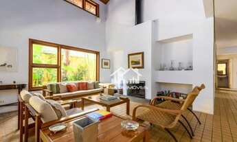 Imagem 4: Vende casa com 300m² de área útil + gramado, com 4 dormitórios e 4 vagas no Morumbi