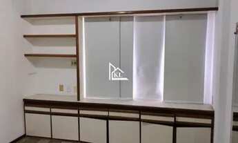 Imagem 11: Grande Espaço - Ótima Localização- 3Quartos -2º Andar - Sombra - Edifício Adriano Vital