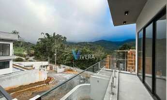 Imagem: Casa com 4 quartos, 205 m², à venda