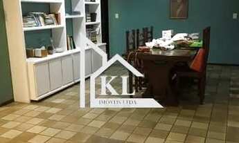 Imagem 2: Grande Espaço - Ótima Localização- 3Quartos -2º Andar - Sombra - Edifício Adriano Vital