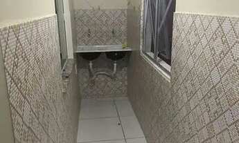 Imagem 2: Casa pra aluguel enfrente de rua