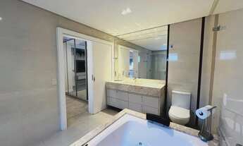 Imagem 6: Meia Praia - Apartamento Gardem com ofurô (10 pessoas) e Churrasqueira - Vista Incrível!