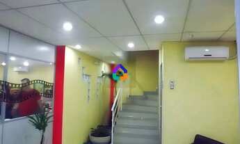 Imagem: Sobreloja ampla de 220m² com 4 salas em