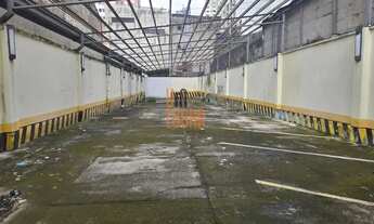 Imagem 6: Amplo prédio comercial de 3 pavimentos para aluguel ou venda na travessa Quintino Bocaiúva