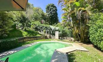 Imagem 8: Linda casa em condomínio com lazer. 5 quartos