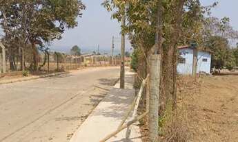 Imagem 3: Terreno com casa a venda. Corumbá IV