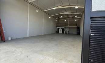 Imagem 2: Galpão no garavelo venda ou locação