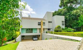 Imagem 2: Casa no Parco Dei Principi, 04 Suítes, 06 Vagas, Piscina Aquecida, Cascatinha, Curitiba