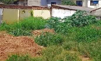 Imagem 4: ÁREA COM 770 METROS PLANA COM APTIDÃO RESIDENCIAL E COMERCIAL OPORTUNIDADE ÚNICA PARA INVE