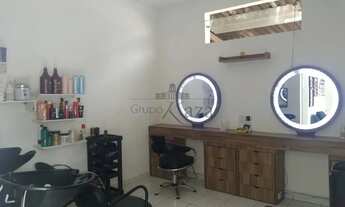 Imagem 4: Oportunidade - Casa Residencial ou Comercial - Jardim Satélite - 4 Dormitórios - 150m²