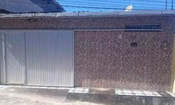 Imagem: Vende-se Casa em Arthur Lundgren I, na vila