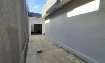 Imagem 3: Casa para venda possui 360 metros quadrados com 1 quarto em Copacabana - Belo Horizonte