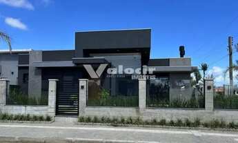 Imagem: Praia de Noiva do Mar, piscina, quatro quadras