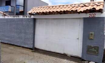 Imagem 2: Casa na praia do Ingleses à 1.500m da praia