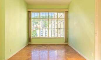 Imagem: AMPLO, AREJADO BEM ILUMINADO E SILENCIOSO!