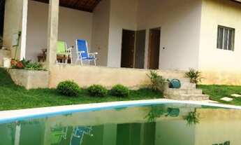 Imagem 2: Edícula com piscina antes do Centro de Ibiúna