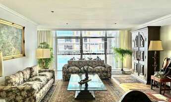 Imagem 2: Higienópolis na melhor rua do bairro - junto a Praça Vila Boim - rua arborizada e monitora