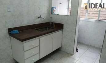 Imagem 2: 2 dormitórios no Embaré, 3 quadras da praia, armários embutidos, dormitório com sacada, 1