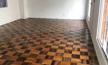 Imagem 2: Apartamento térreo estreito - 12 cômodos