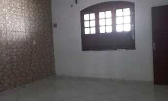 Imagem: Casa no Coqueiro, 2 quartos R$ 1.500,00