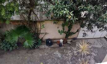 Imagem 2: Aluga se apartamento 02 qrtos em residencia( prox. ufsc