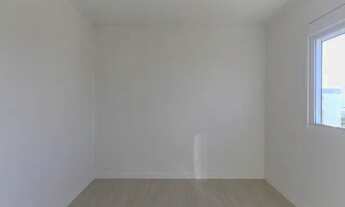 Imagem 2: Apartamento com 2 Quartos para Alugar no bairro Estancia Velha 44, 70