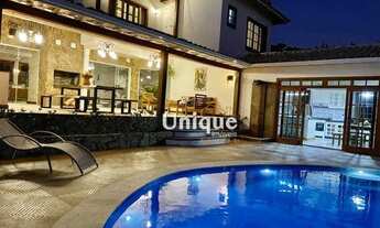 Imagem 5: Belíssima casa com vista mar na Ferradurinha